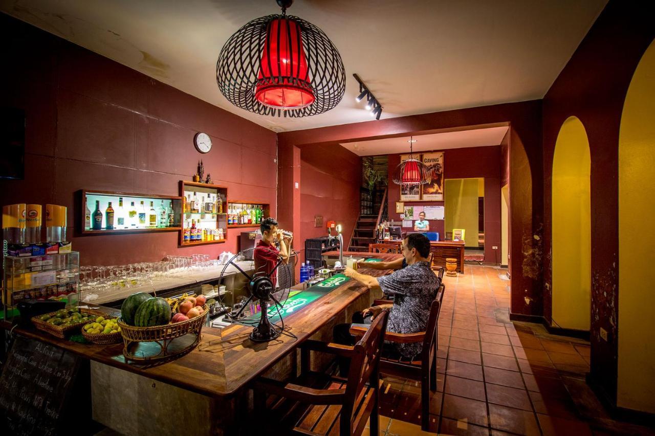 Inthira Thakhek Hotell Exteriör bild