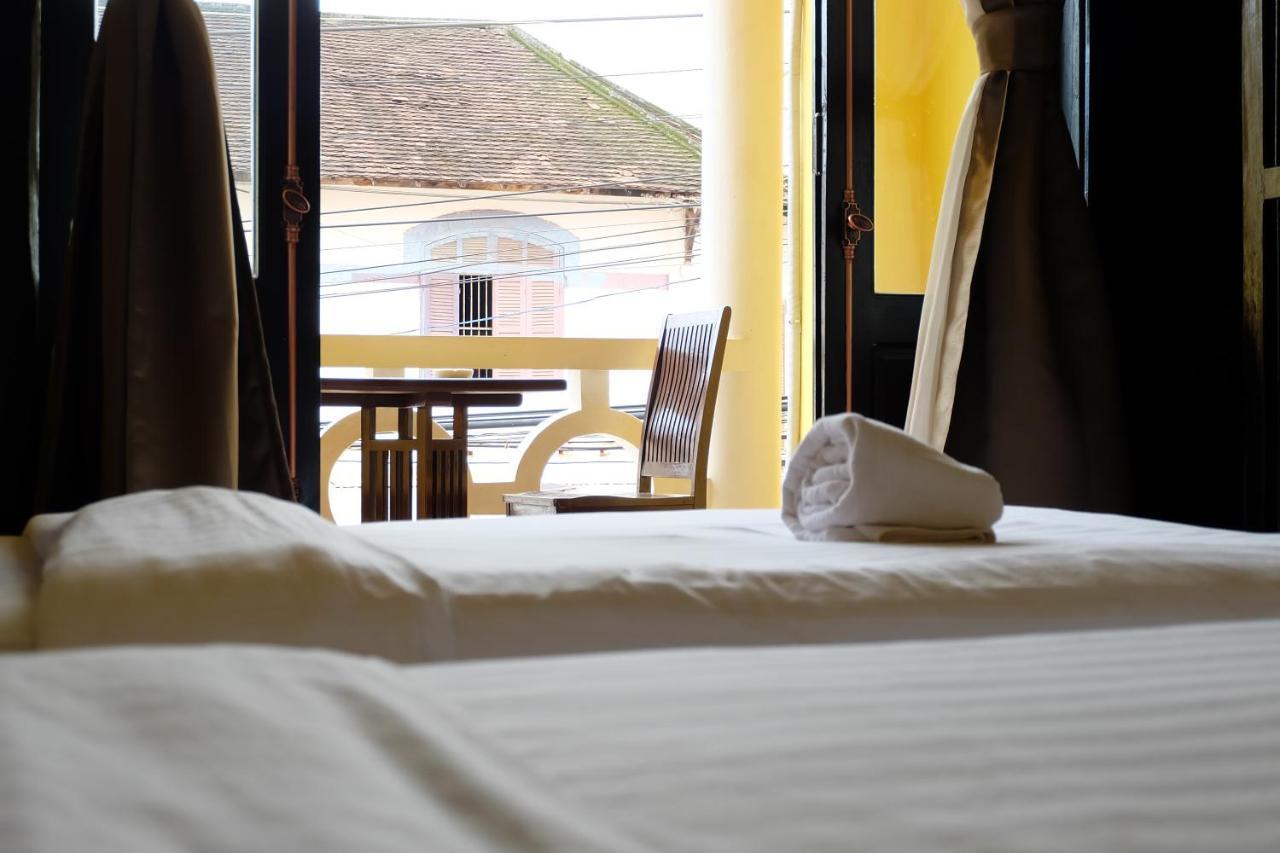 Inthira Thakhek Hotell Exteriör bild
